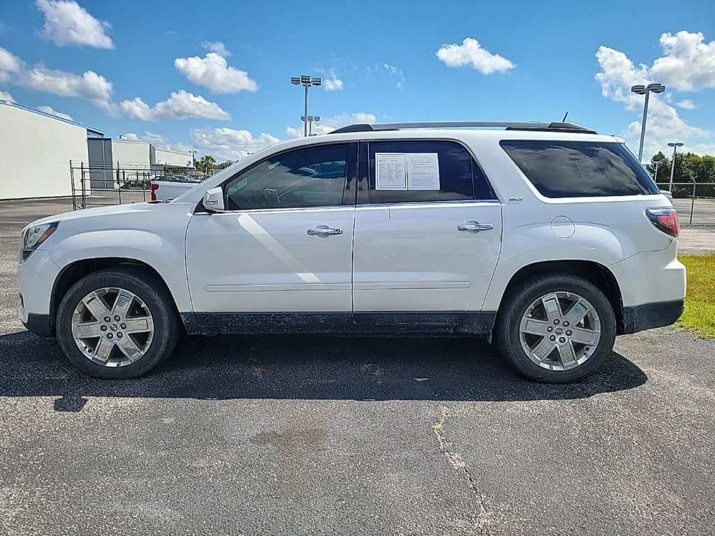 Used 2017 GMC Acadia Limited SLT AWD/4WD image 4