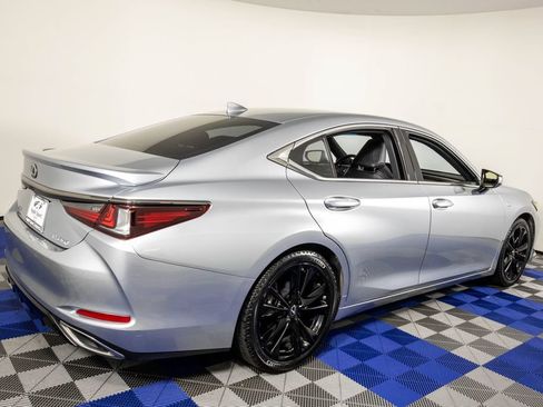 Used 2023 Lexus ES 350 F Sport w/ Accessory Package (Z2) FWD image 6