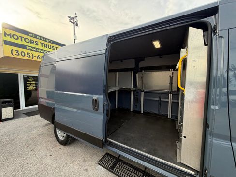 Used 2020 RAM ProMaster 3500 FWD image 9