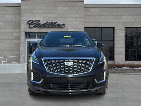 New 2025 Cadillac XT5 Luxury image 7