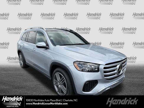 Used 2024 Mercedes-Benz GLS 450 4MATIC image 1