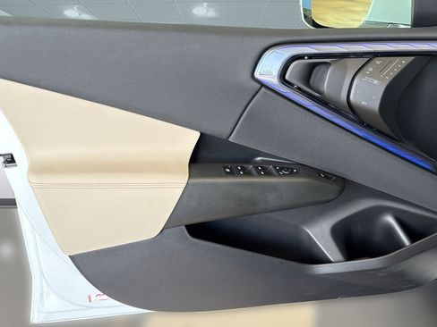 Used 2025 BMW X3 xDrive30i w/ Premium Package image 10