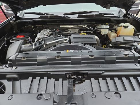 Used 2023 Chevrolet Silverado 3500 High Country image 29