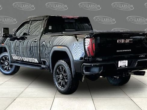 Used 2024 GMC Sierra 2500 AT4 w/ AT4 Premium Plus Package AWD/4WD image 5