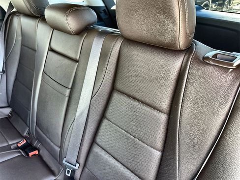 Used 2020 Mercedes-Benz GLE 350 image 18