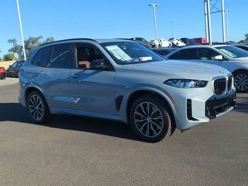 New 2026 BMW X5 M60i w/ Executive Package image 4