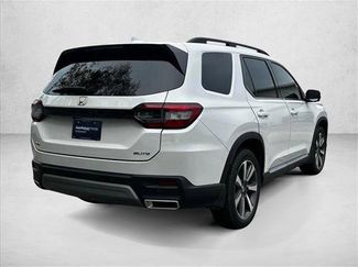 New 2025 Honda Pilot Elite video 2