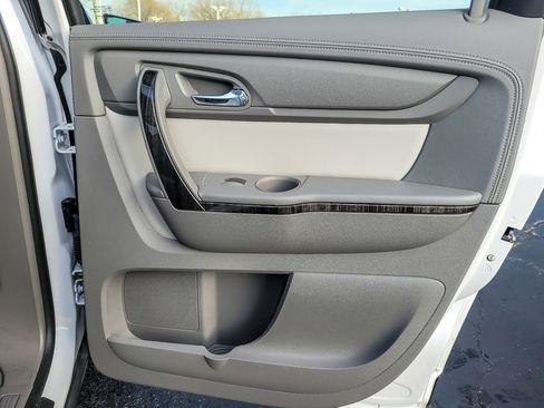 Certified 2017 GMC Acadia Limited SLT image 22