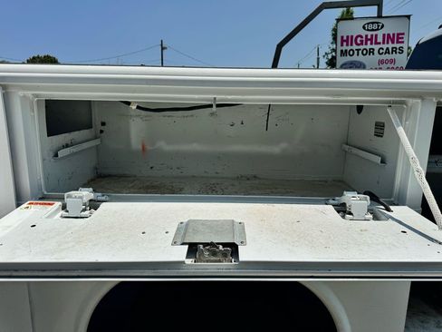 Used 2021 Ford F350 XL w/ Power Equipment Group AWD/4WD image 16
