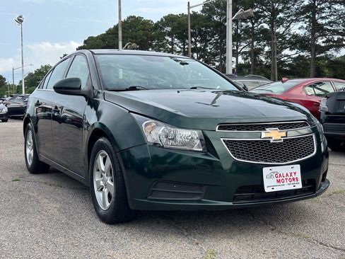 Used 2014 Chevrolet Cruze LT FWD image 3