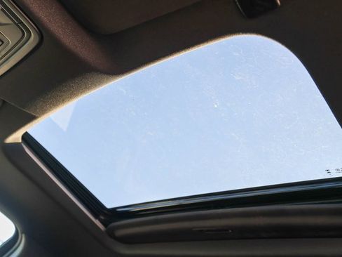 Used 2024 Chevrolet Silverado 2500 High Country w/ High Country Premium Package image 16