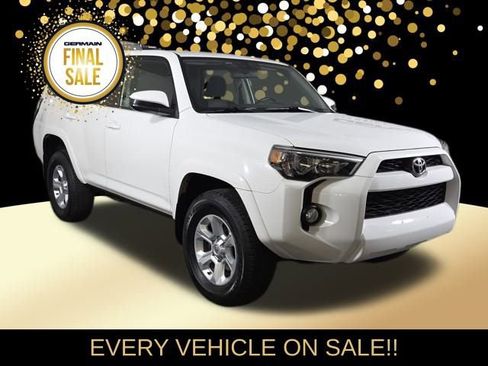 Used 2016 Toyota 4Runner SR5 image 4