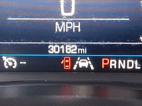 Used 2023 Chevrolet Equinox RS image 29