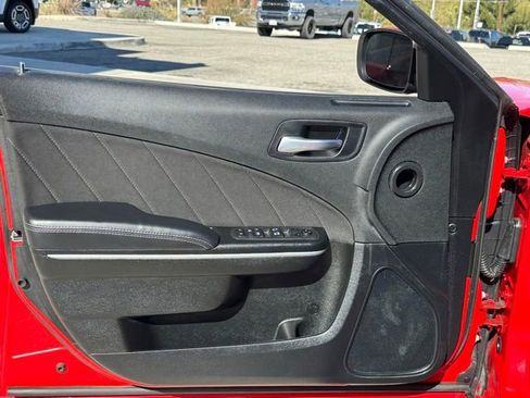 Used 2022 Dodge Charger SXT image 26