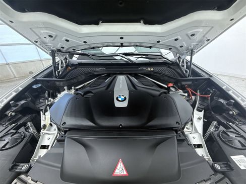 Used 2017 BMW X6 xDrive50i image 35