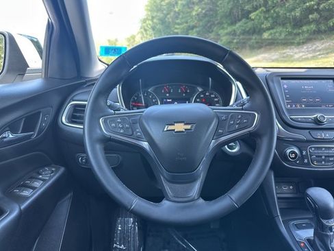 Used 2024 Chevrolet Equinox LT image 17