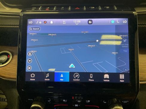 Used 2021 Jeep Grand Cherokee L Summit w/ Luxury Tech Group V AWD/4WD image 23
