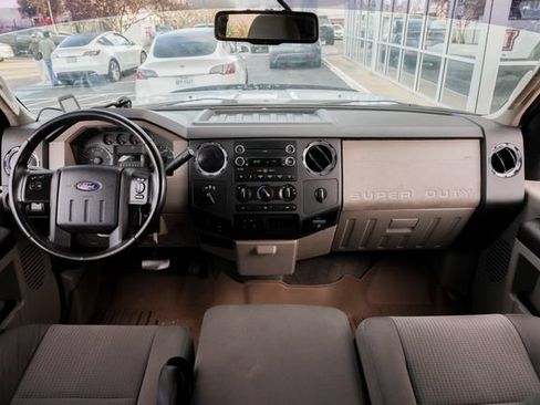 Used 2010 Ford F250 XLT AWD/4WD image 40