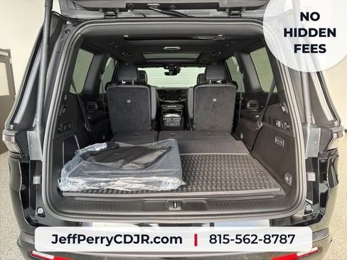 New 2026 Jeep Grand Wagoneer Limited AWD/4WD image 35