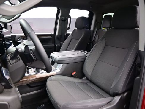 Used 2025 Chevrolet Silverado 1500 RST w/ Z71 Off-Road Package image 9