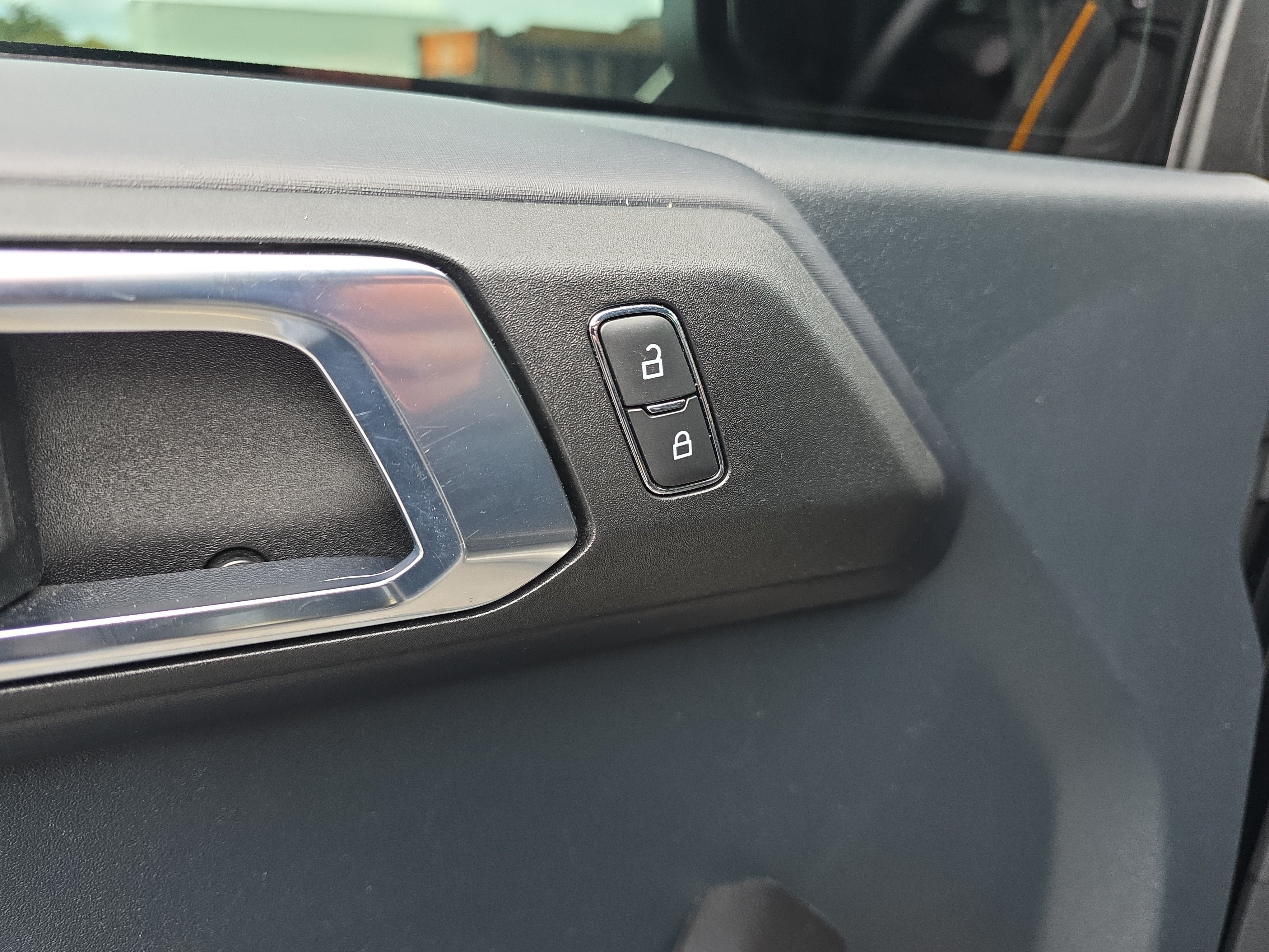 Used 2024 Ford Bronco Badlands AWD/4WD image 17