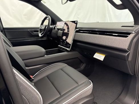 New 2026 GMC Sierra EV Elevation image 30