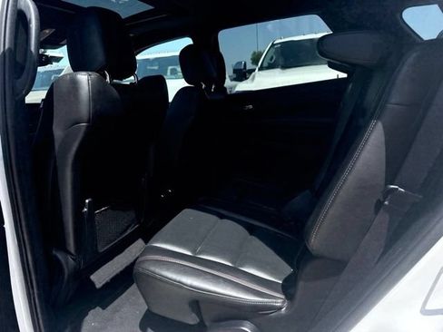 Used 2024 Dodge Durango GT AWD/4WD image 15