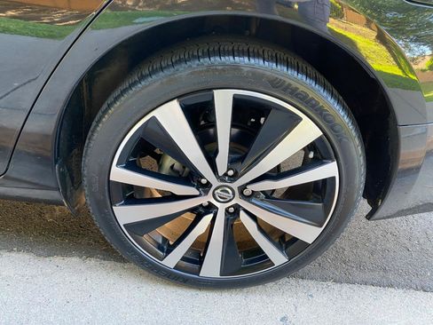 Used 2019 Nissan Altima 2.5 Platinum AWD/4WD image 26