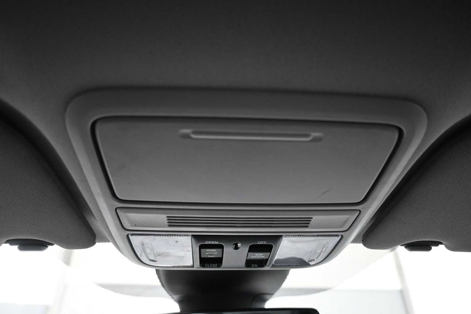 Certified 2023 Honda Odyssey EX-L image 17