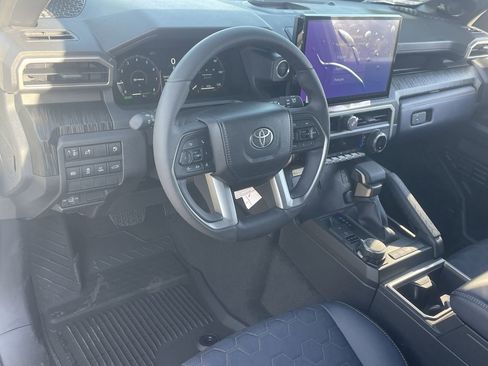 New 2026 Toyota 4Runner 4WD image 10