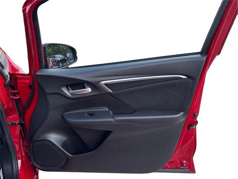 Used 2016 Honda Fit EX image 33