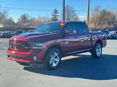 Used 2018 RAM 1500 Sport image 12