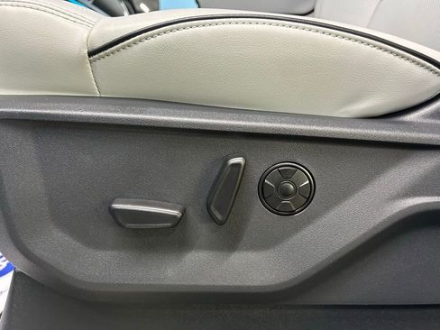 New 2026 Ford Expedition Max Platinum w/ Platinum Ultimate Package image 16