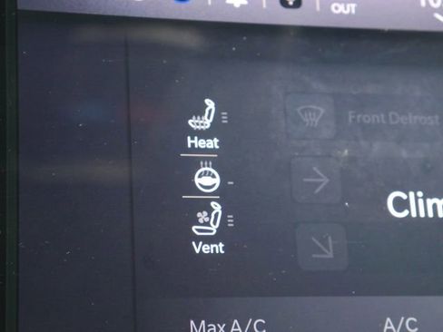 Used 2024 Jeep Grand Cherokee Limited w/ Luxury Tech Group II AWD/4WD image 4