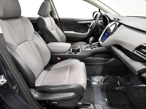 Used 2024 Subaru Outback Limited AWD/4WD image 19