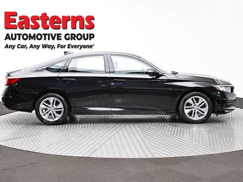 Used 2019 Honda Accord LX image 4