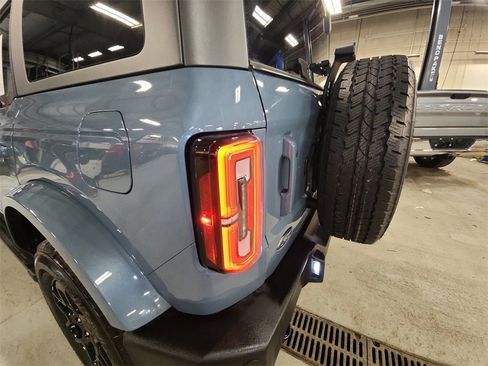 Used 2024 Ford Bronco Outer Banks image 30