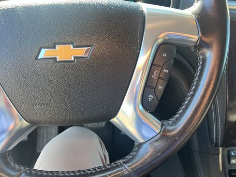 Used 2017 Chevrolet Traverse LT AWD/4WD image 14
