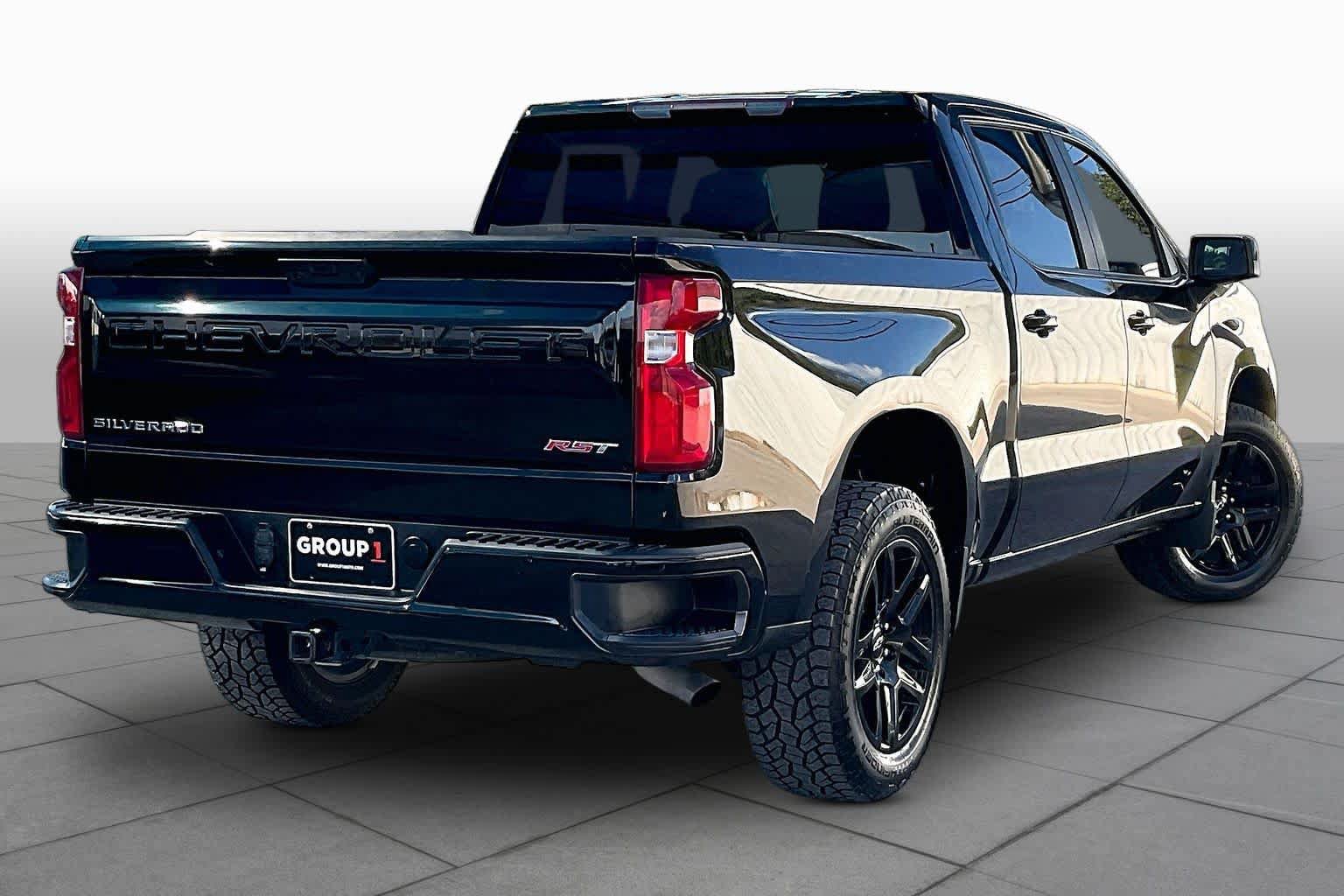 Used 2024 Chevrolet Silverado 1500 RST RWD image 13