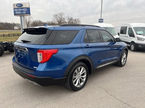 Certified 2020 Ford Explorer XLT w/ Equipment Group 202A image 5