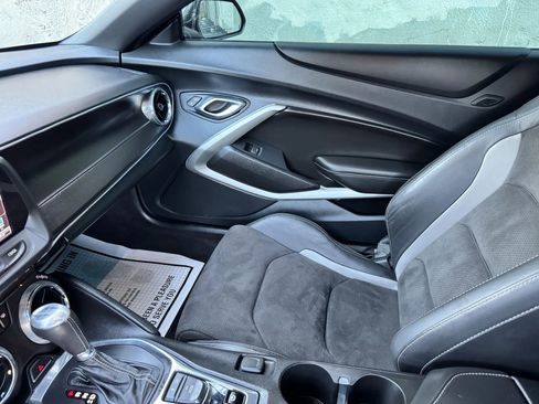 Used 2018 Chevrolet Camaro SS w/ Redline Edition image 16