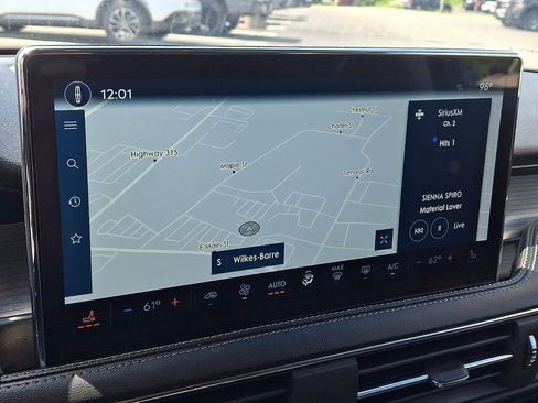 Certified 2023 Lincoln Corsair AWD image 16