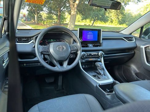 Certified 2023 Toyota RAV4 XLE w/ Convenience Package FWD image 13