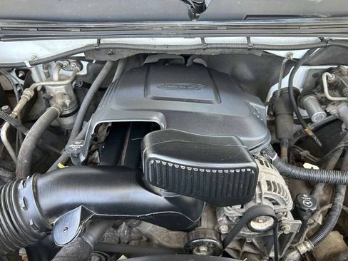 Used 2012 Chevrolet Silverado 2500 W/T AWD/4WD image 28