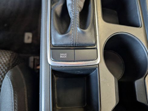 Used 2020 Kia Optima LX FWD image 27