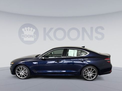 Used 2023 Genesis G70 2.0T image 2