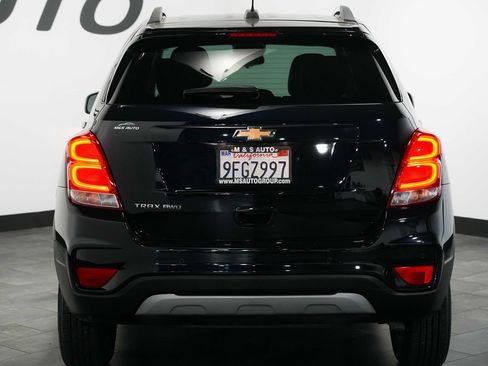 Used 2022 Chevrolet Trax LT w/ Driver Confidence Package AWD/4WD image 5