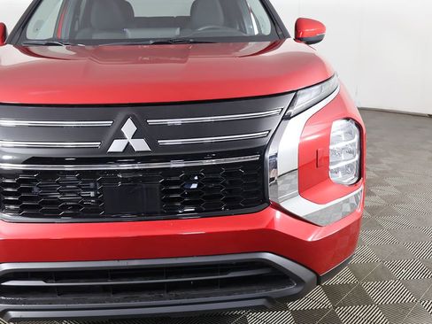 New 2026 Mitsubishi Outlander ES AWD/4WD image 14