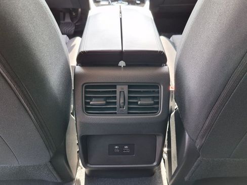 Certified 2023 Nissan Rogue SV AWD/4WD image 17