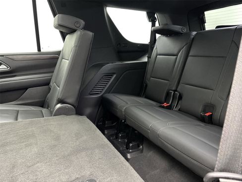 Used 2022 Chevrolet Tahoe LT AWD/4WD image 30